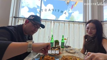 百家乐-美女记者：杨瀚森没怎么上场但我总想扒出些东西 感觉在欺负他